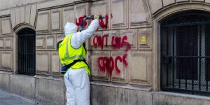 GraffitiCleanHeader